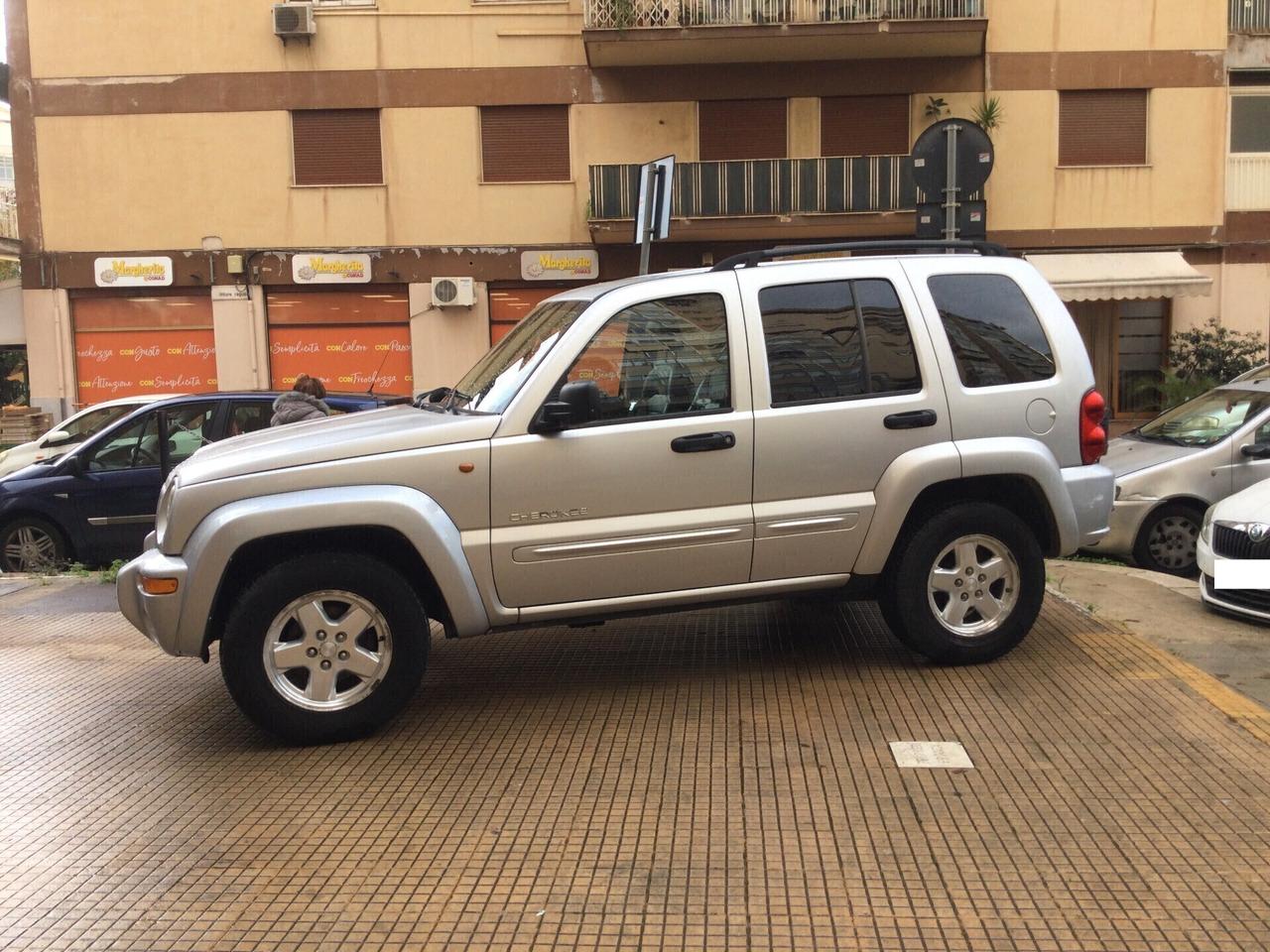 Jeep Cherokee 2.5 CRD Limited