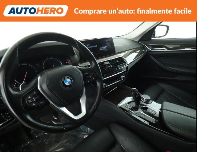 BMW 530 d xDrive 249CV Touring Luxury