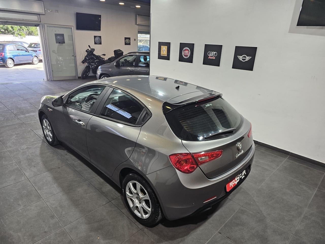 Alfa Romeo Giulietta 1.6 JTDm-2 105 CV Distinctive