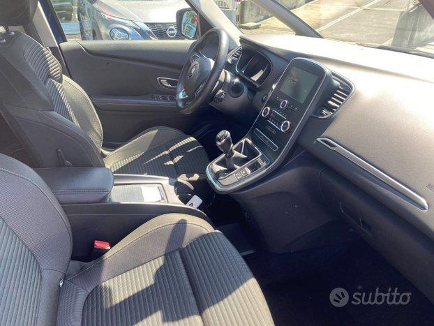 RENAULT Grand Scenic Blue dCi 120 CV Sport Editi