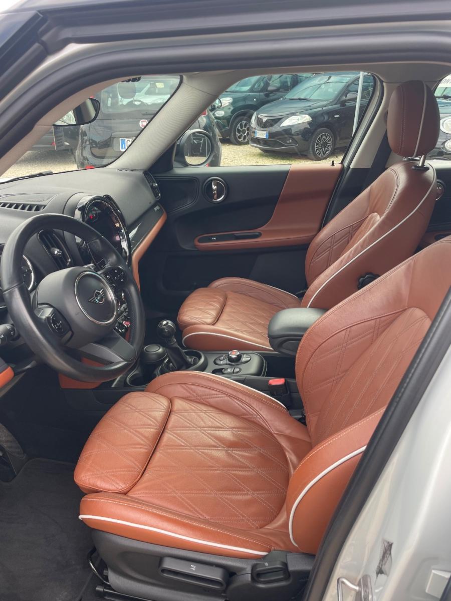 MINI - Countryman - Mini One D Northwood Edition