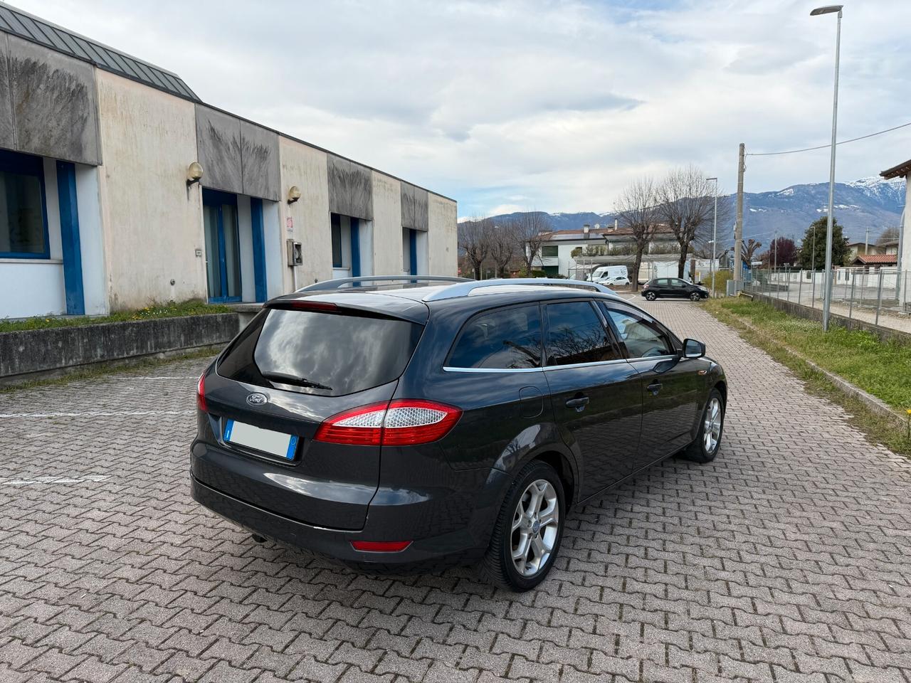 Ford Mondeo 2.0 TDCi Titanium Gancio Traino Full