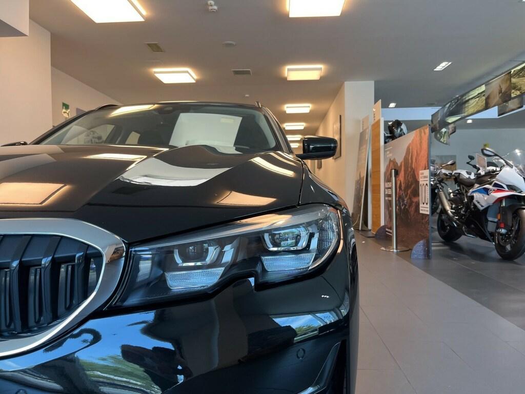 BMW Serie 3 Touring 320 d Business Advantage Steptronic