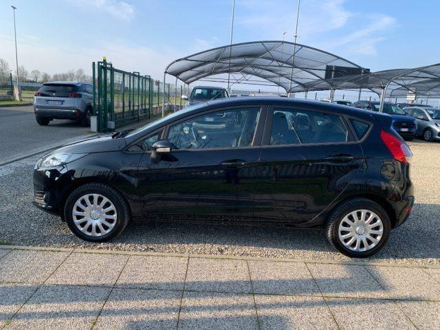 FORD Fiesta 1.4 5 porte Bz.- GPL Black & White Edition