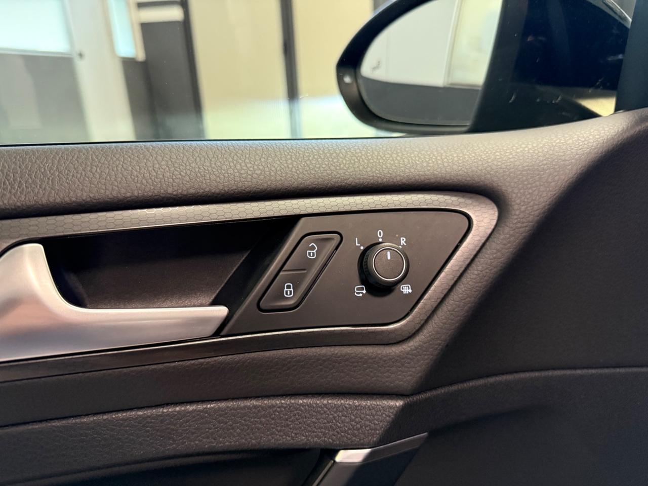 Volkswagen Golf GTI Performance FULL PELLE DYNAUDIO