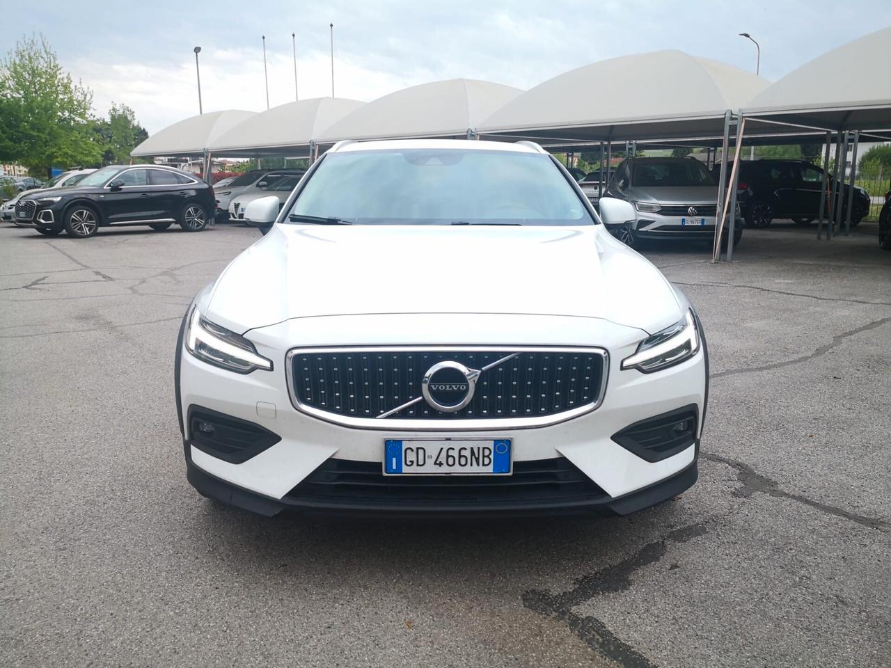 Volvo V60 Cross Country D4 AWD Geartronic ***TENUTA MOLTO BENE***UNIPROPRIETARIO***