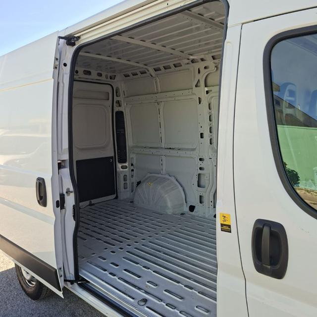 FIAT DUCATO 33 MH2 2.3MJ FURG.P. MEDIO T.ALTO 3 P.2020