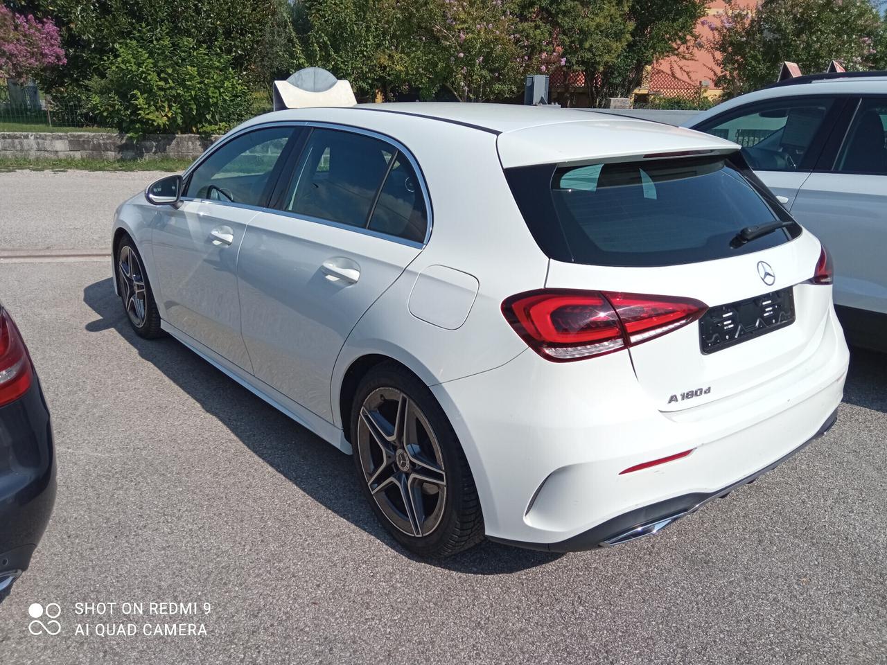 Mercedes-benz A 180 d Automatic Sport AMG LINE