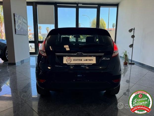 FORD Fiesta 1.4 GPL Titanium Navi Bluetooth