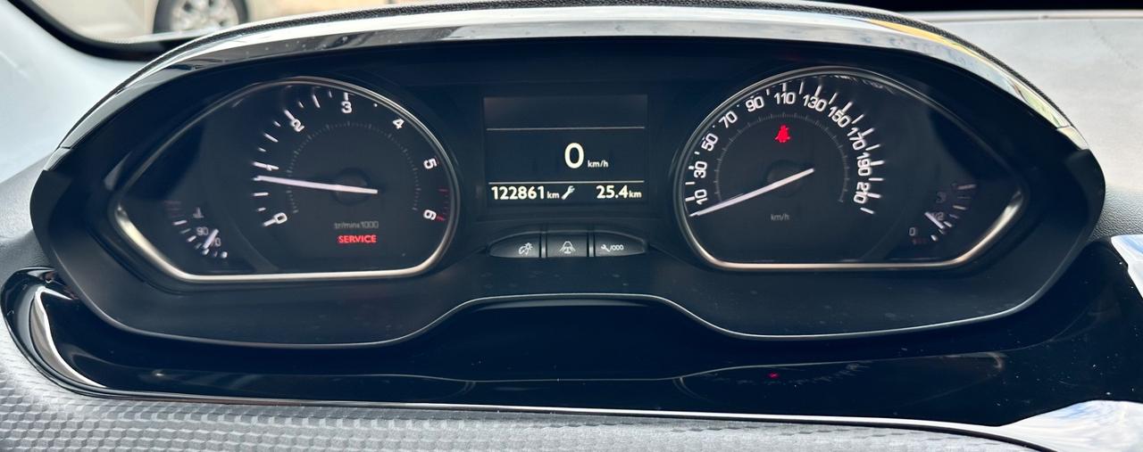 Peugeot 2008 BlueHDi 100 Allure - Uniproprietario
