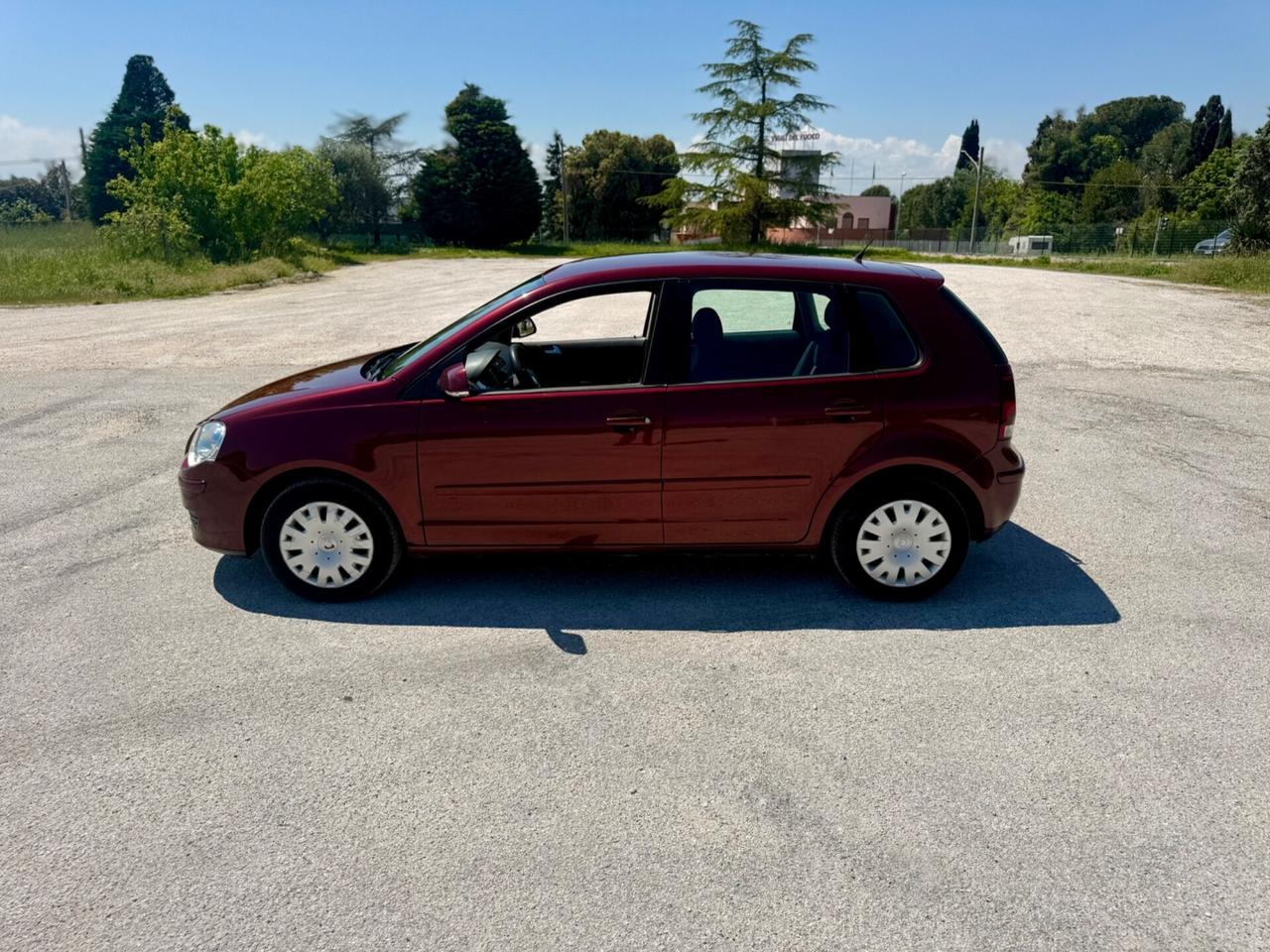 Volkswagen Polo 1.4 benzina GPL neopatentati