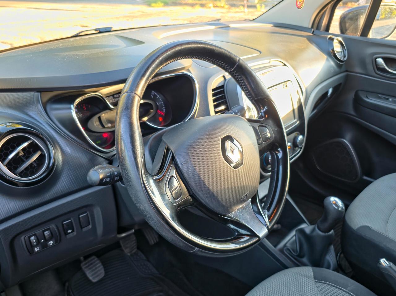 Renault Captur dCi 8V 90 CV Start&Stop Energy Iconic E6B Manuale NEO 2015