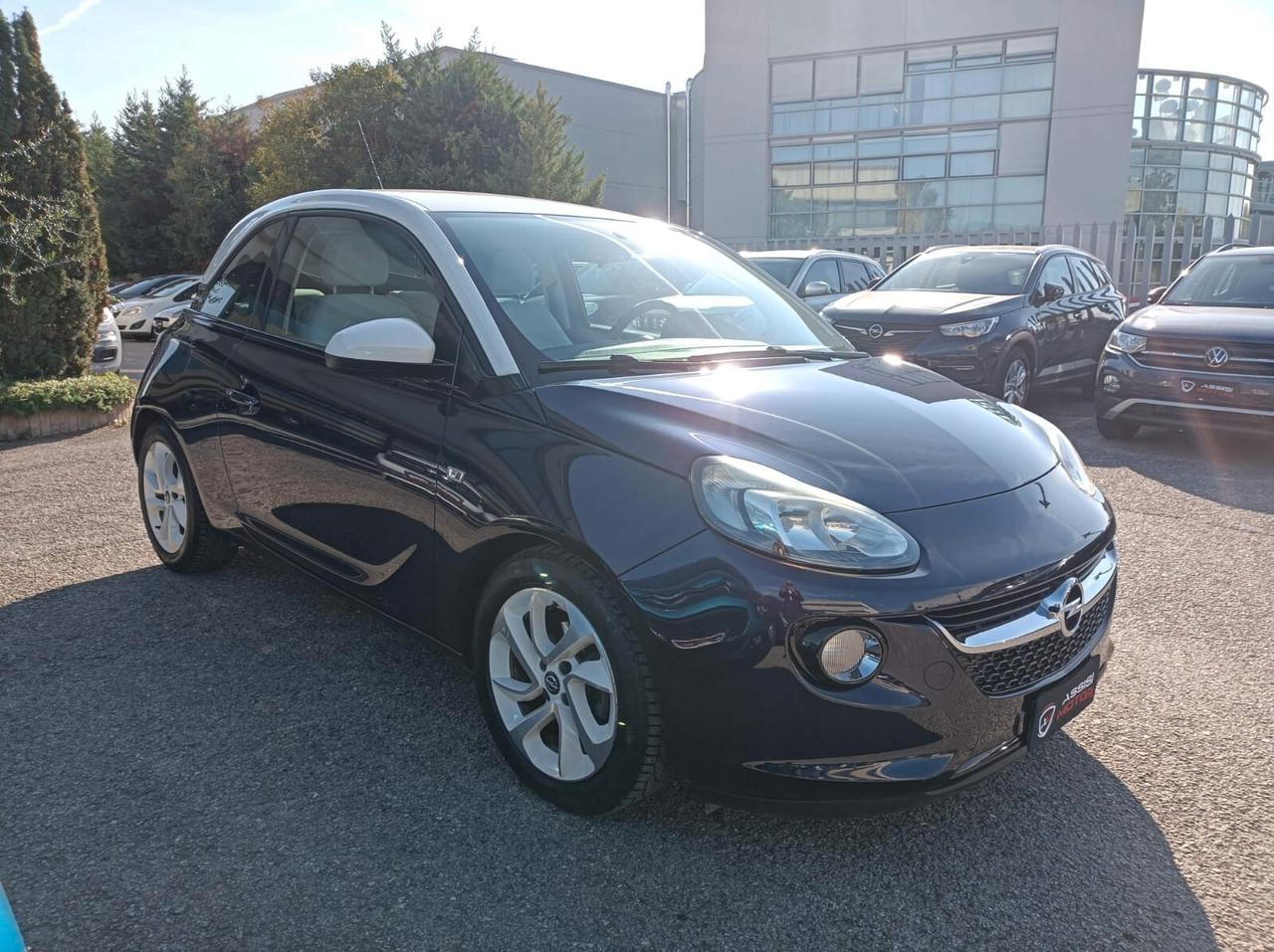 Opel Adam 1.2 70 CV Glam