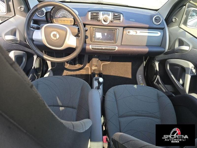 smart fortwo SERVOSTERZO PELLE NAVI UNIPRO!
