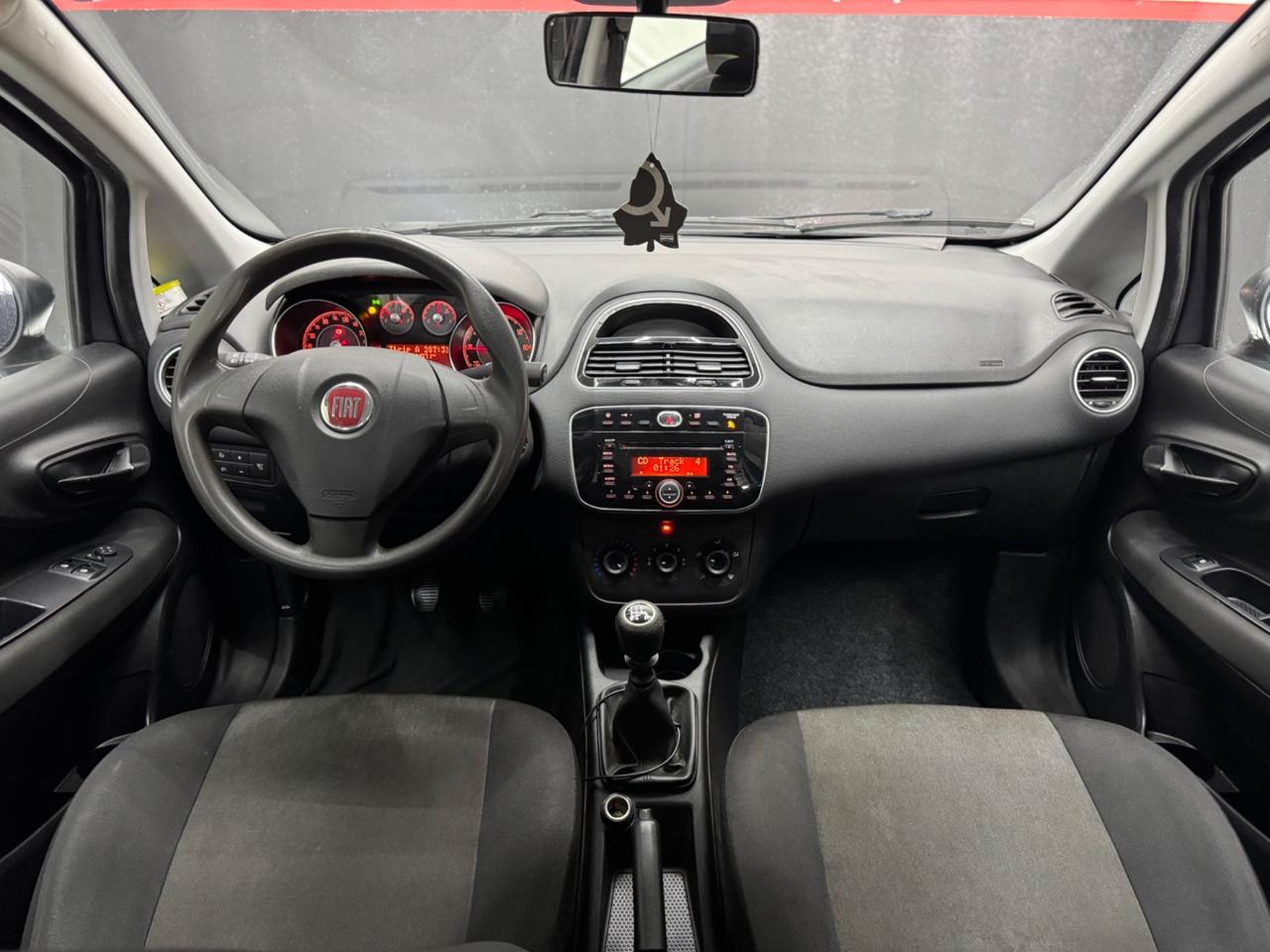 Fiat Punto 1.2 Benzina 5P ADATTA NEOPATENTATI