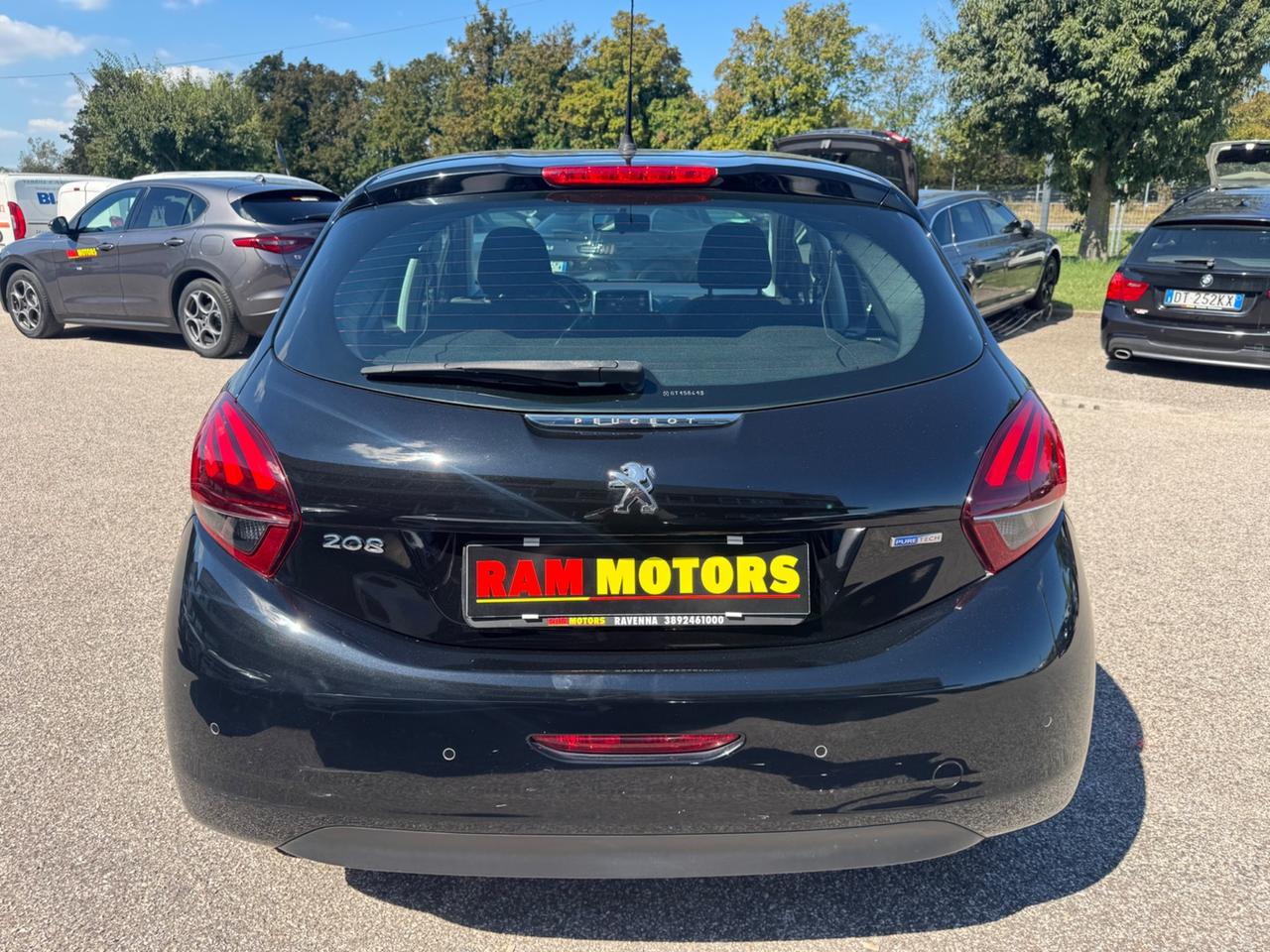 Peugeot 208 82cv 5p. GPL Allure NEOPATENTATI UNICO PROPRIETARIO