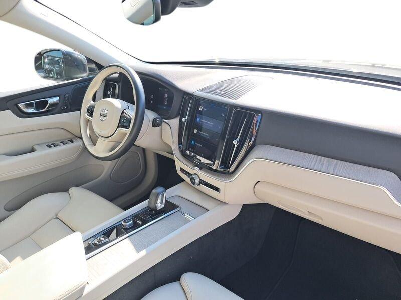 Volvo XC60 B4 197+14 CV AWD Automatica Mild Hybrid Diesel Plus Bright