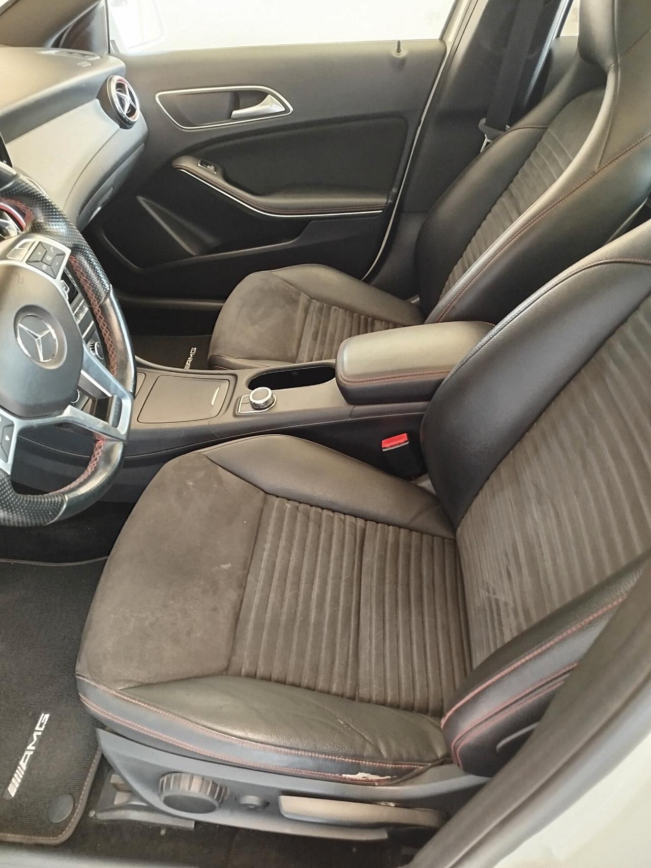 Mercedes-benz GLA 220 CDI Automatic 4Matic Premium Amg