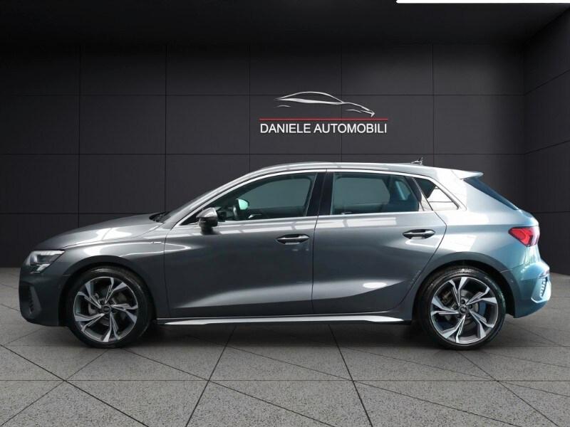 AUDI A3 4ª serie A3 SPB 30 TDI S tronic S line...