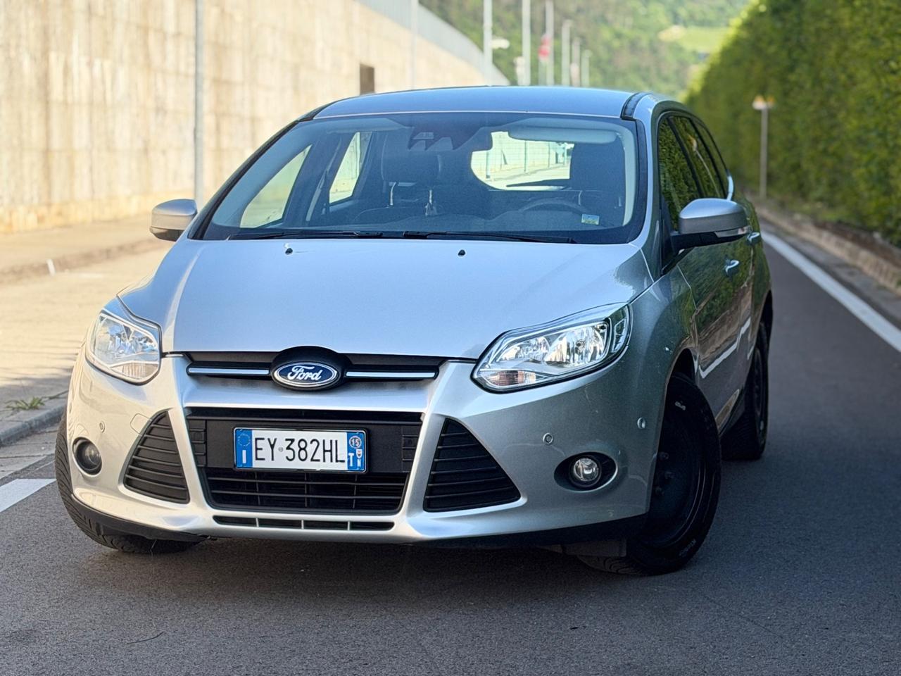 Ford Focus 1.6 TDCi 115 CV ok neopatentati