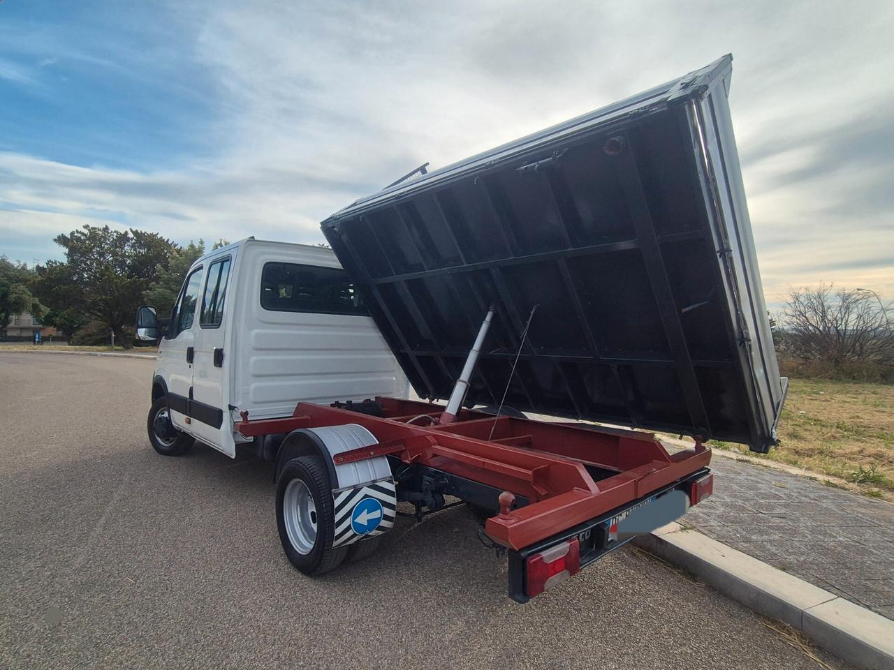 Iveco Daily 35C12 2.3 115cv gemellato ribaltabile trilaterale 08