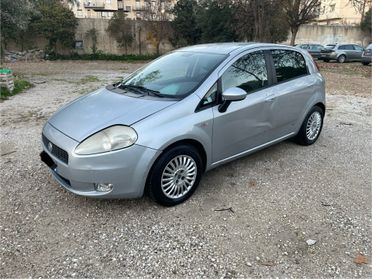 Fiat Grande Punto Grande Punto 1.3 MJT 75 CV 5 porte Dynamic