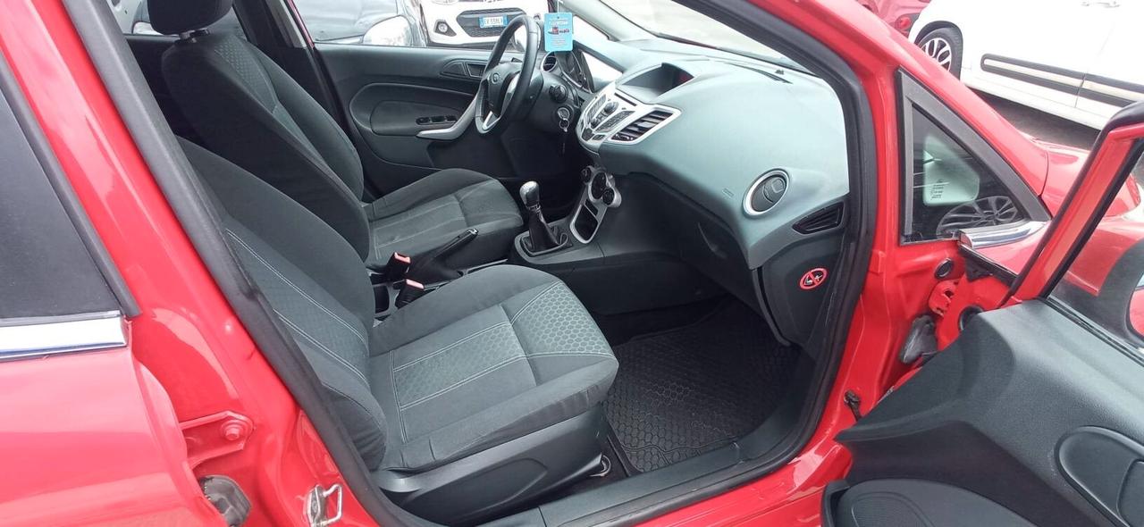 Ford Fiesta 1.2 TITANIUM