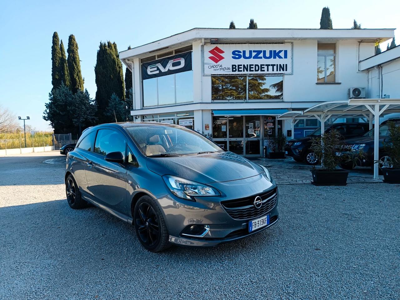 Opel Corsa 1.4 90CV Coupé Cosmo opc Tua a 144€/Mese