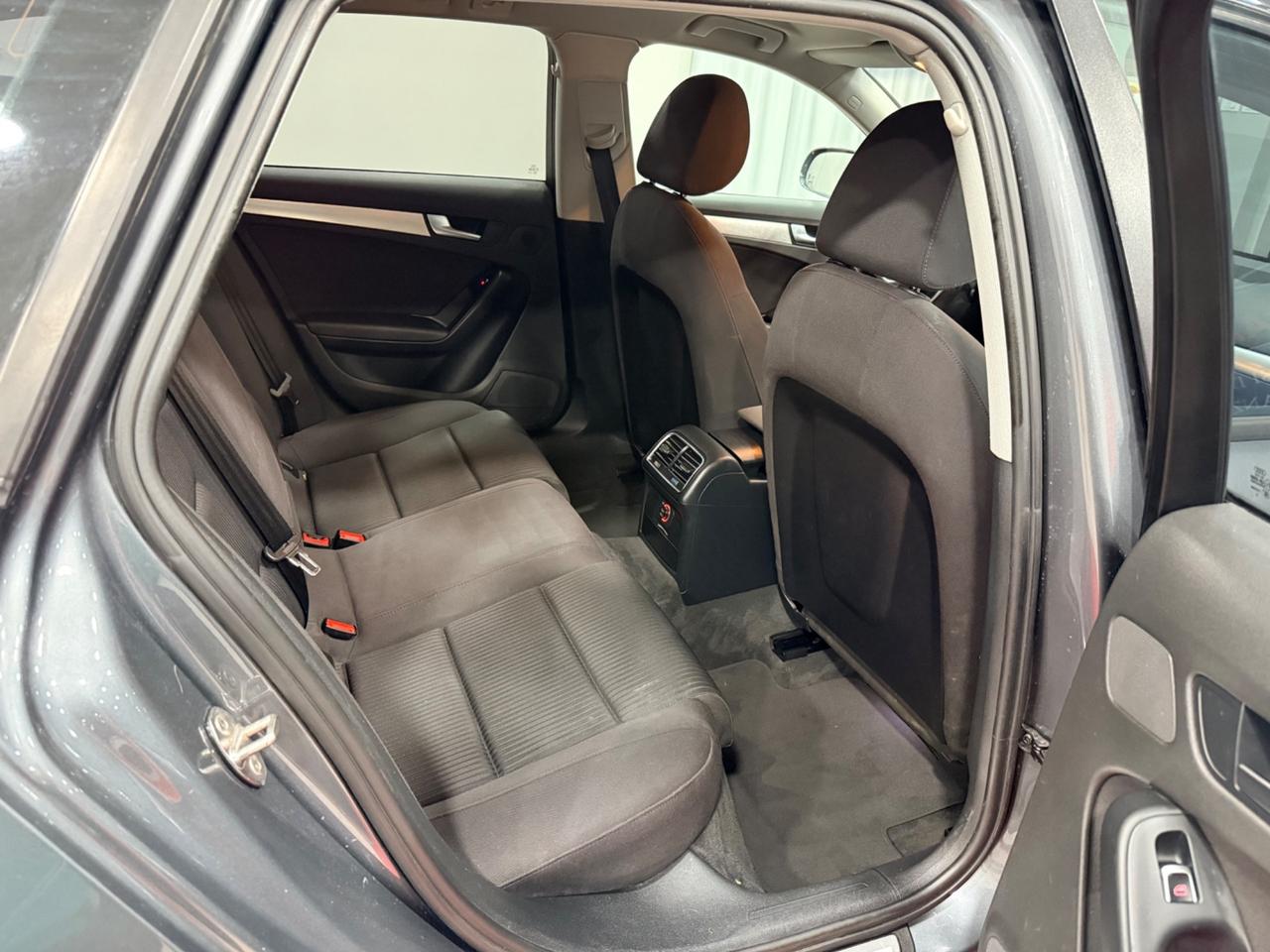 Audi A4 Avant 2.0 TDI 150 CV Quattro S-line