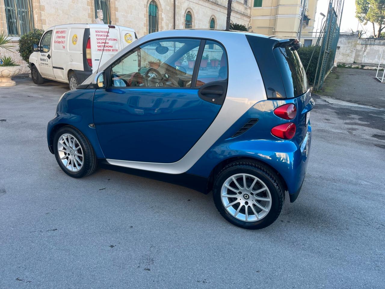 Smart ForTwo 800 33 kW coupé passion cdi