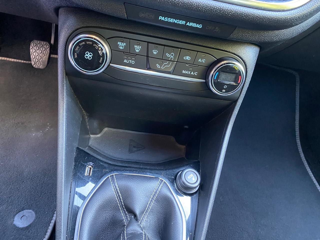 Ford Fiesta 1.1 85 CV 5 porte Titanium