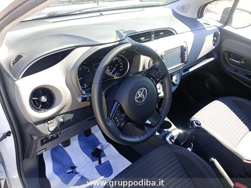 Toyota Yaris III 2017 5p Benzina 5p 1.0 Active my18