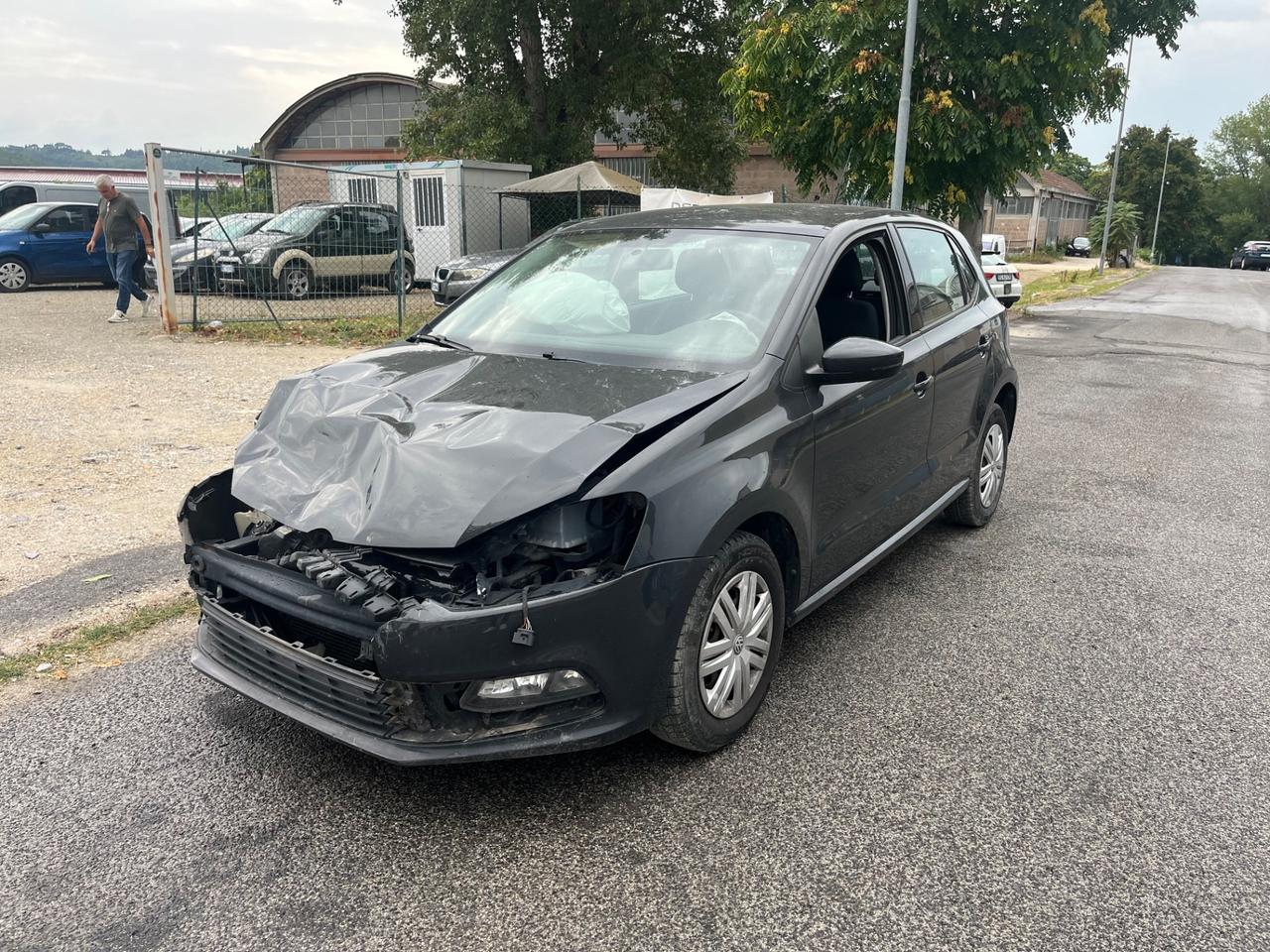 Volkswagen Polo 1.0 MPI 5p. Trendline INCIDENTATA