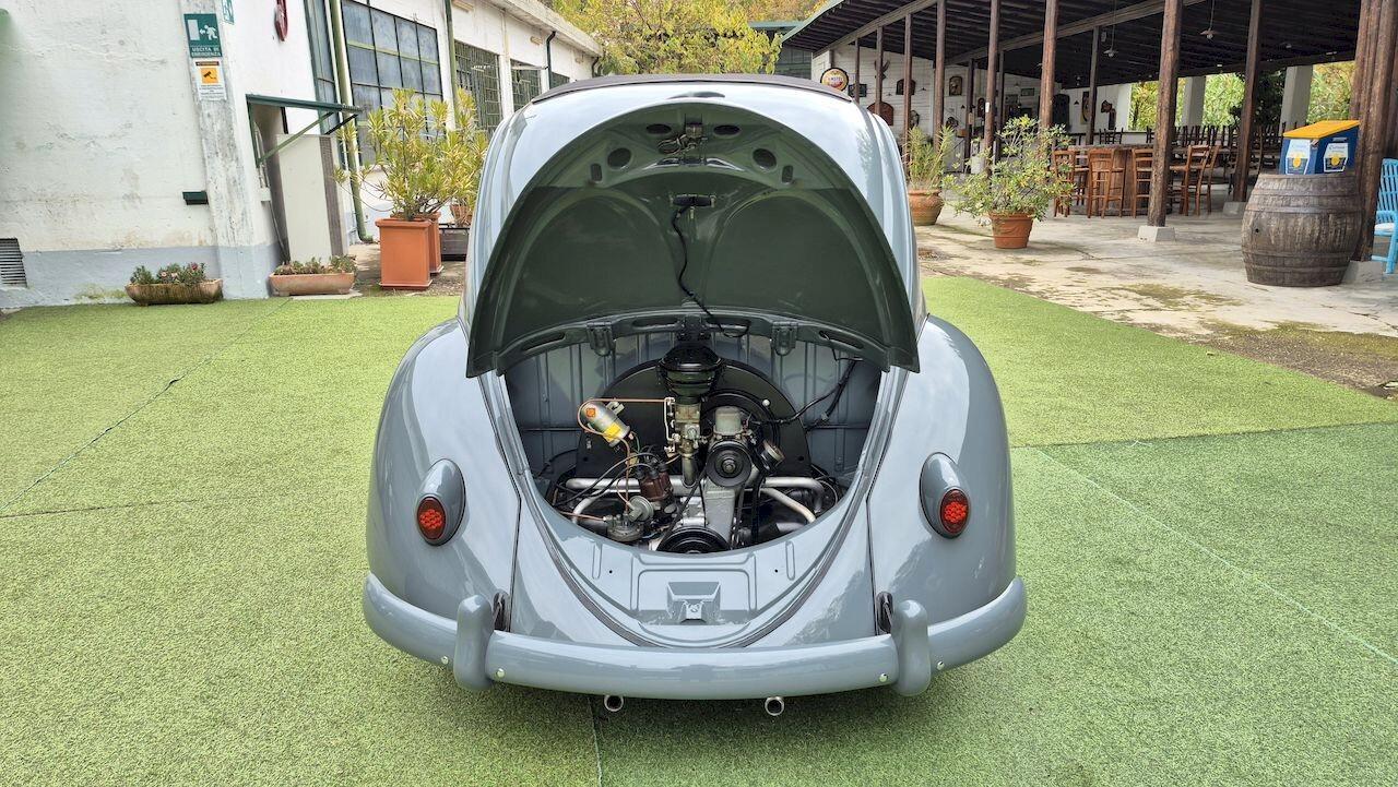 Volkswagen Maggiolino “Ovalino“ Standard Ragtop Sunroof - 1957