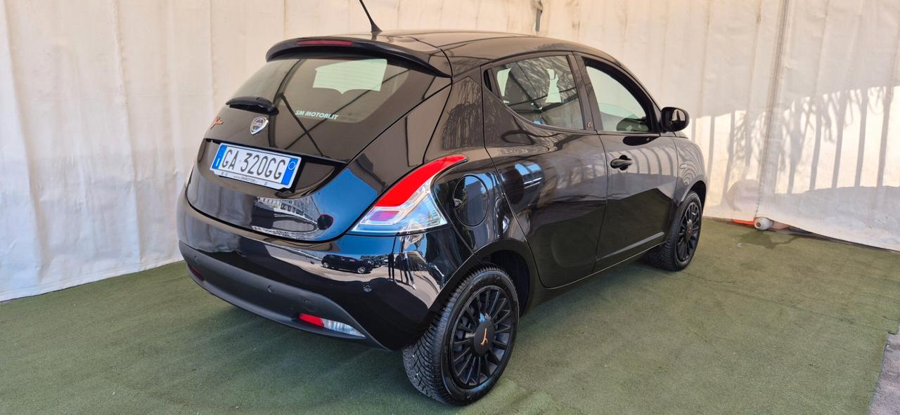 LANCIA Ypsilon 1.2 69CV PLATINUM FullOPT 2020