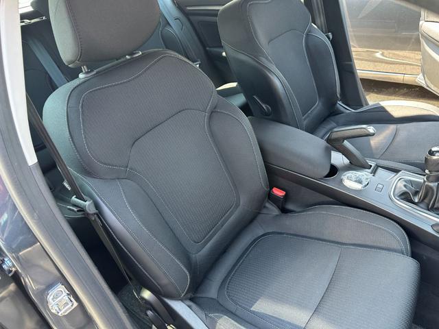 RENAULT Megane Mégane Sporter Blue dCi 115 CV Business