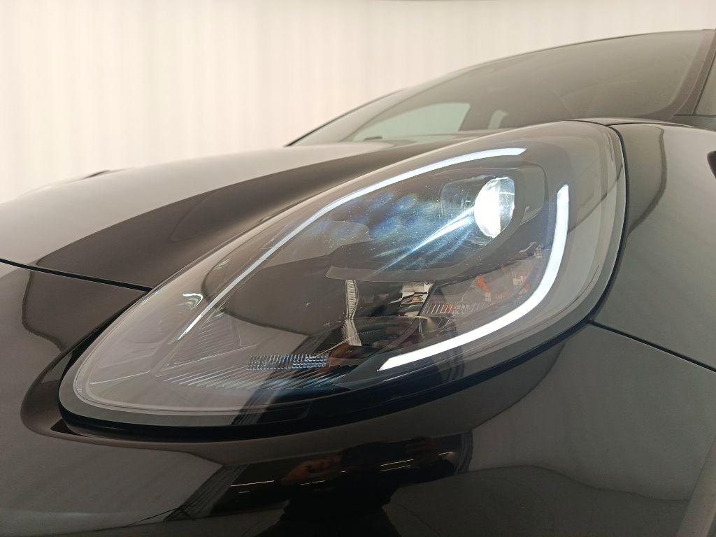 FORD Puma '19-> - Puma 1.0 EcoBoost Hybrid 125 CV S&S aut. ST-Lin