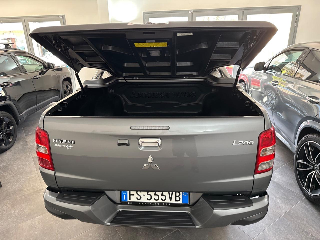 Mitsubishi L200 2.4 DI-D/181CV Double Cab Spartan Hp SDA Special Ed.