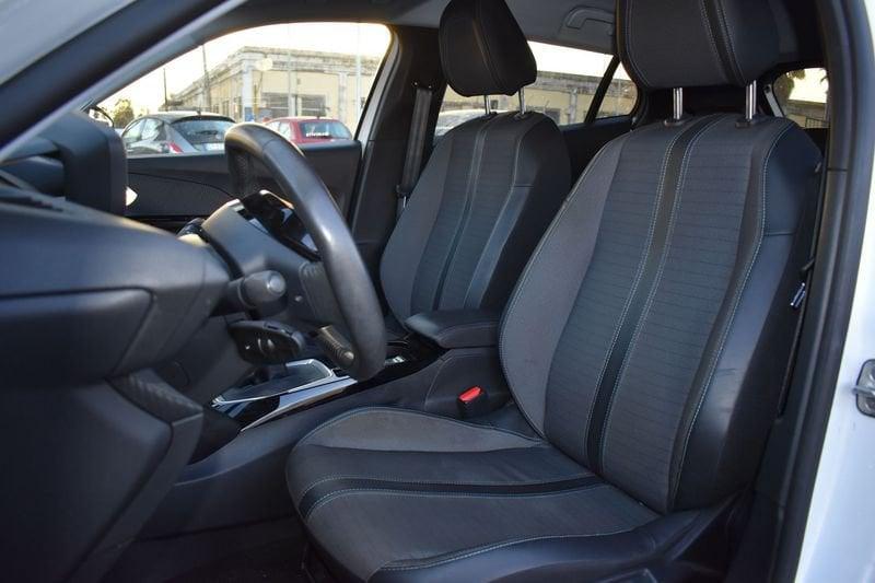 Peugeot 2008 2008 PureTech 130 S&S Allure