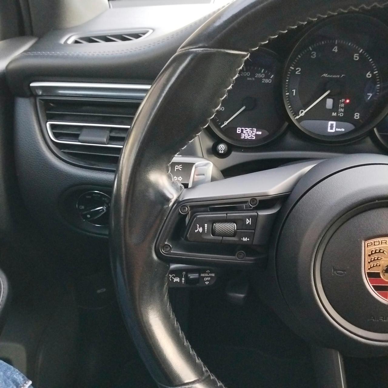 Porsche Macan 2.0 T