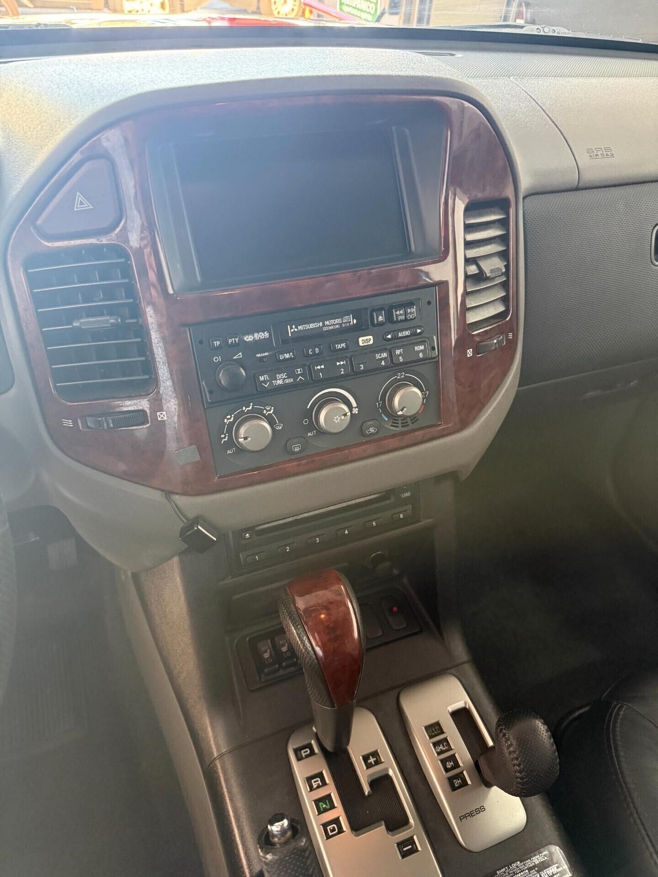 Mitsubishi Pajero 3.2 16V DI-D 5p. GLS2