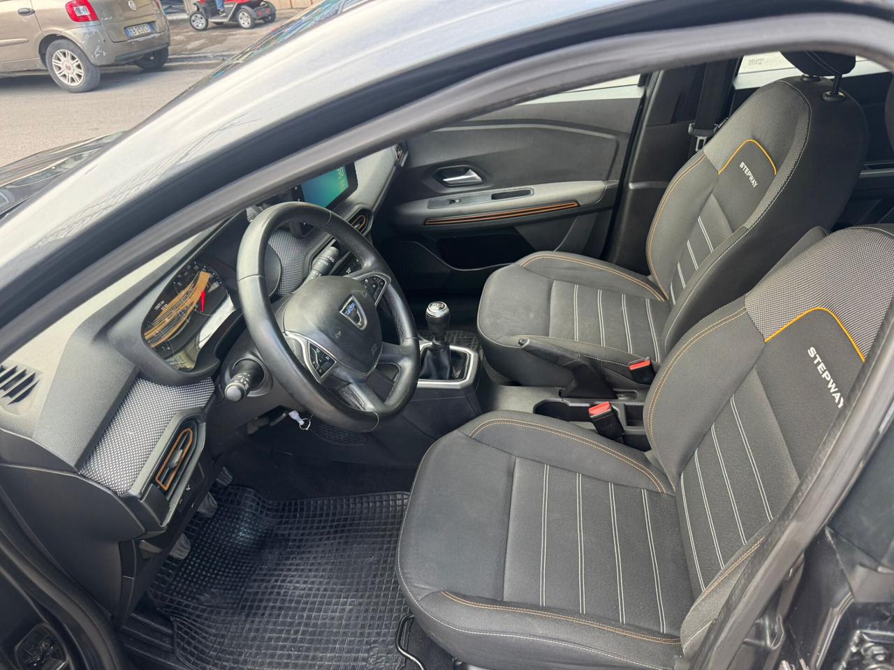 Dacia Sandero Stepway 1.0 TCe 100CV ECO-G 15th Anniversary