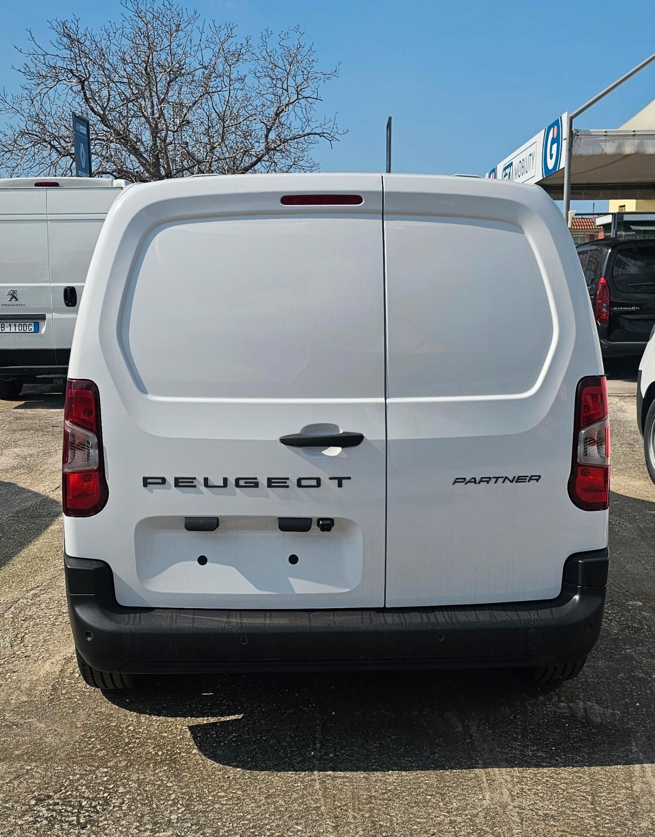 Peugeot Partner KM ZERO 2026 HDi 100 CV
