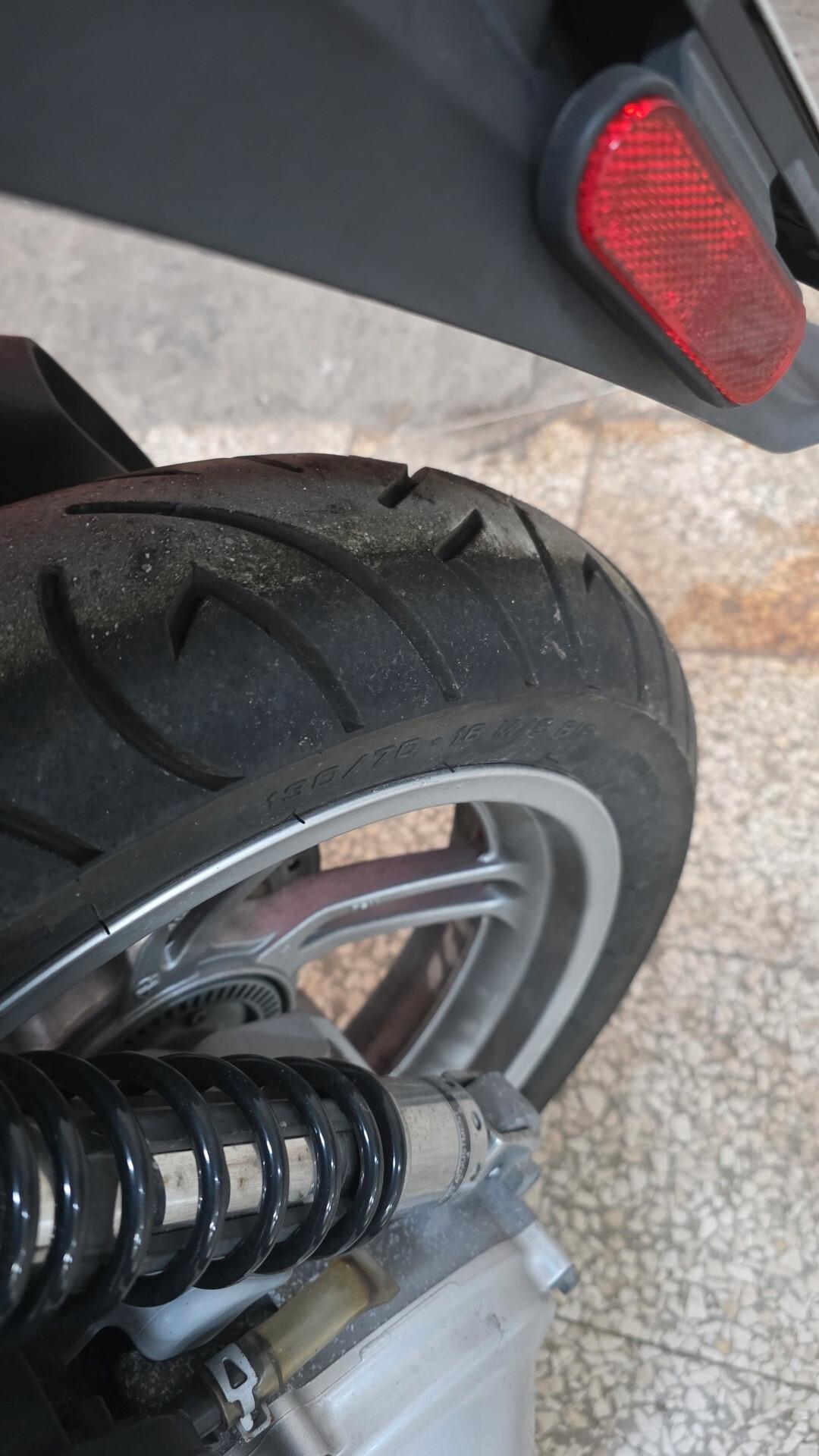 Honda SH 300 i Air force abs