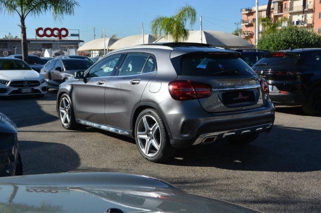 MERCEDES-BENZ GLA 200 d Automatic Premium