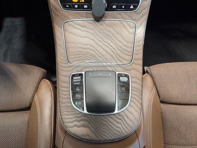Mercedes-benz E 220 E 220 d 4Matic Auto Business Sport