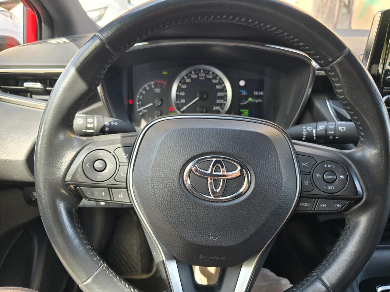 Toyota Corolla TS 1.8 Hybrid Business Tech N1