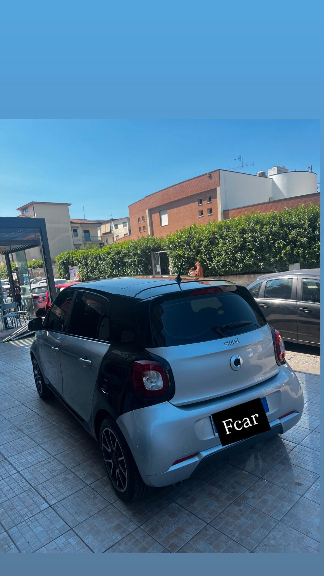 Smart ForFour 70 1.0 twinamic Passion ALLESTIMENTO BRABUS