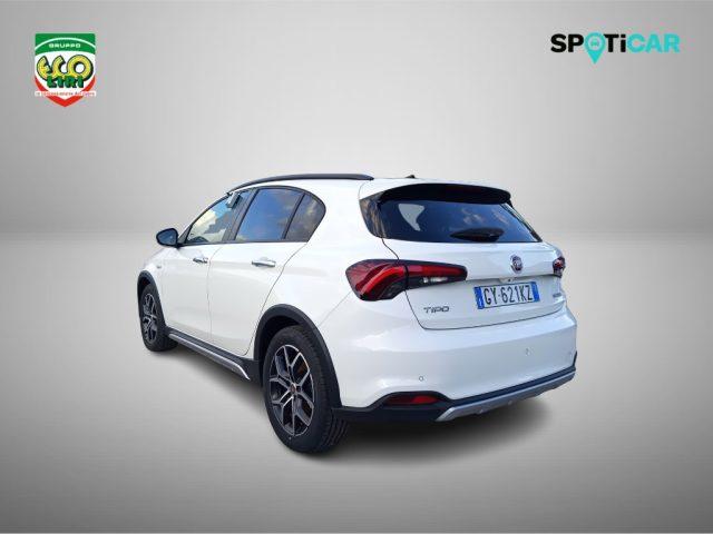 FIAT Tipo 1.5 Hybrid DCT 5 porte Cross