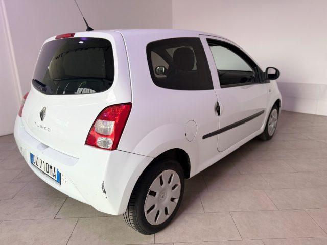 RENAULT Twingo 1.2 8V Le Iene